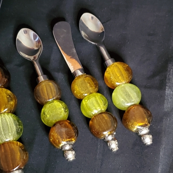 Serving Set - Picture 5 of 5